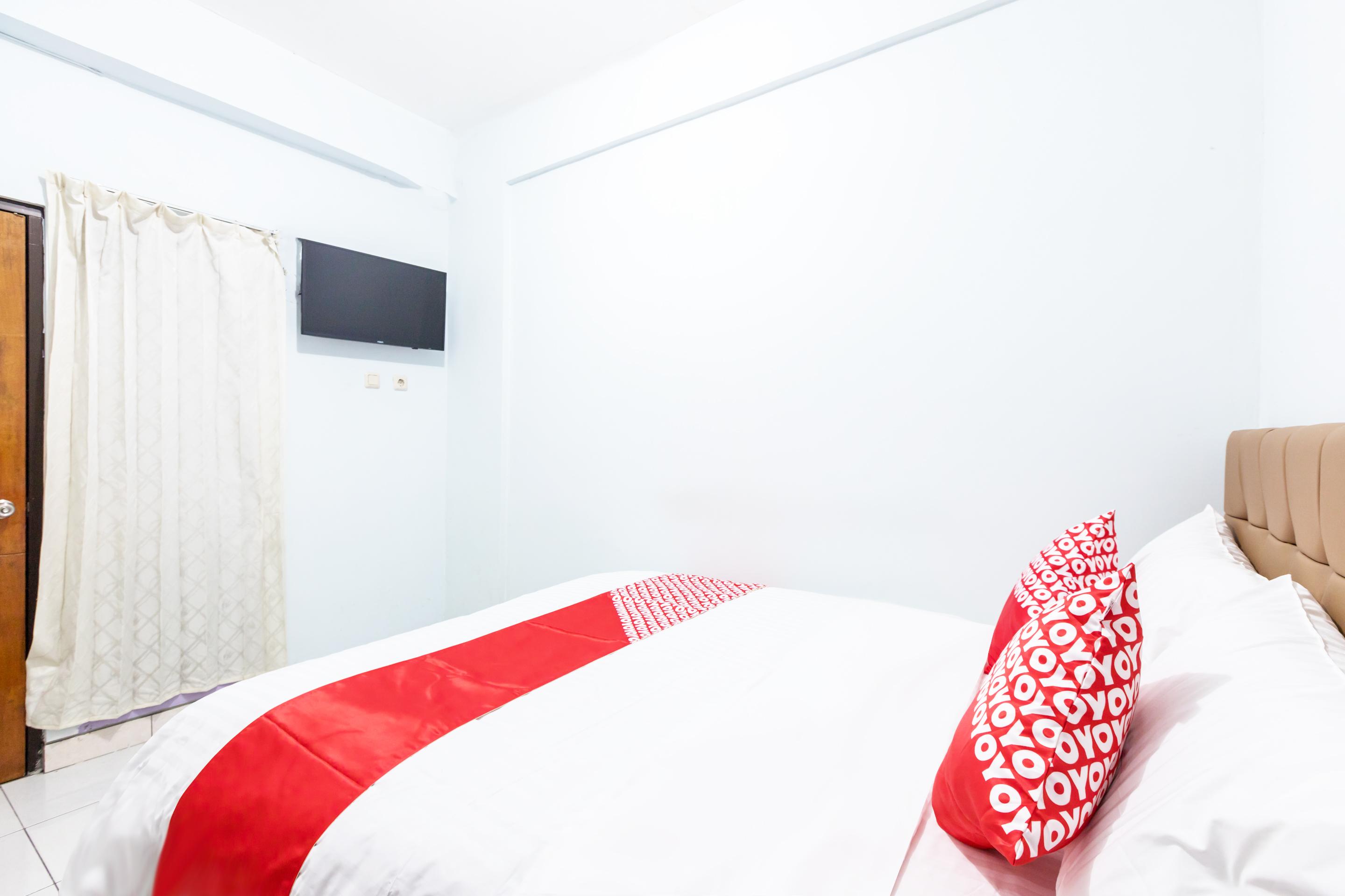 Super Oyo 1516 Cemara Gading Syariah Hotel Bogor Buitenkant foto